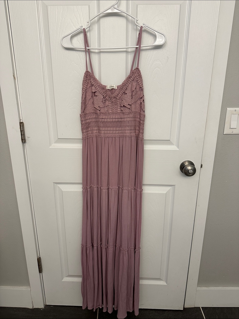 Mauve Crochet Bodice Maxi Dress with Spaghetti Straps